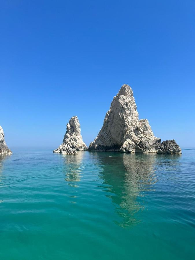 Hotel Le Cave Сіроло Екстер'єр фото